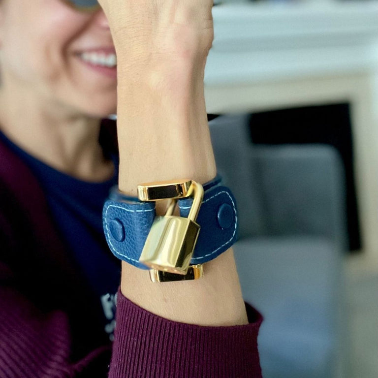 Leather Lock Bracelet Plain Navy